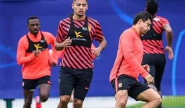 名宿爆料中国足球队视频,中国足球队幕后训练与备战瞬间